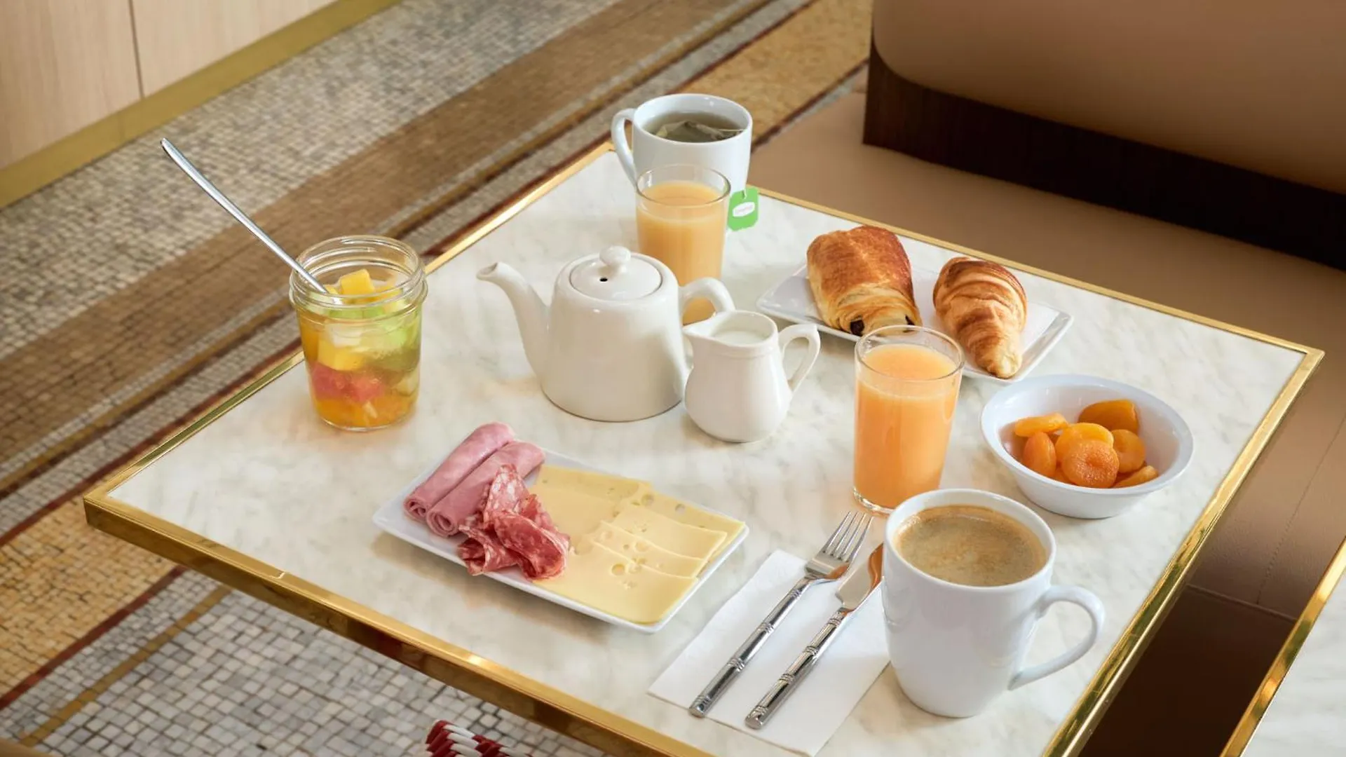 *** Hotell Timhotel Palais Royal Paris Frankrike