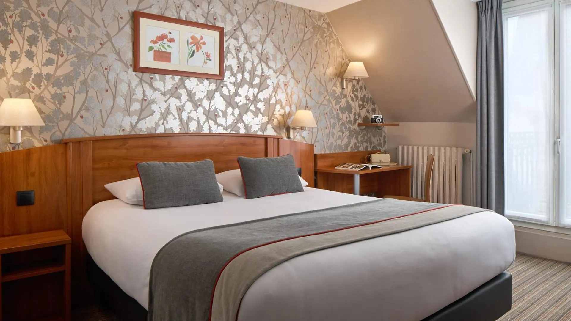 *** Hotel Timhotel Palais Royal Paryż Francja